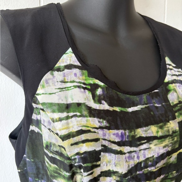 Matty M Silk Green/Black Abstract Dress | Size Small - Picture 6 of 9